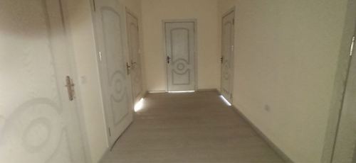 3-xonali kvartira, 81 m²