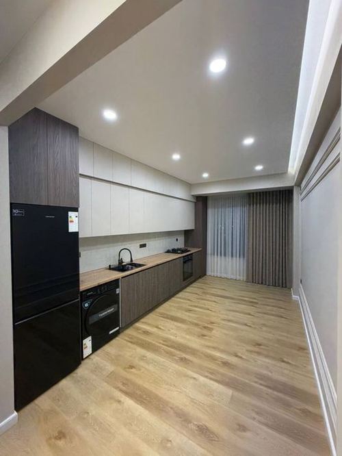 3-xonali kvartira, 80 m²