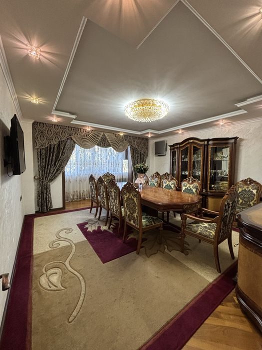 4-комнатная квартира, 105 м², Ташкент, Шайхантахурский район, на продажу