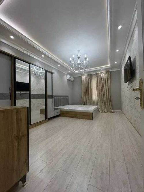 4-комнатная квартира, 217 м²