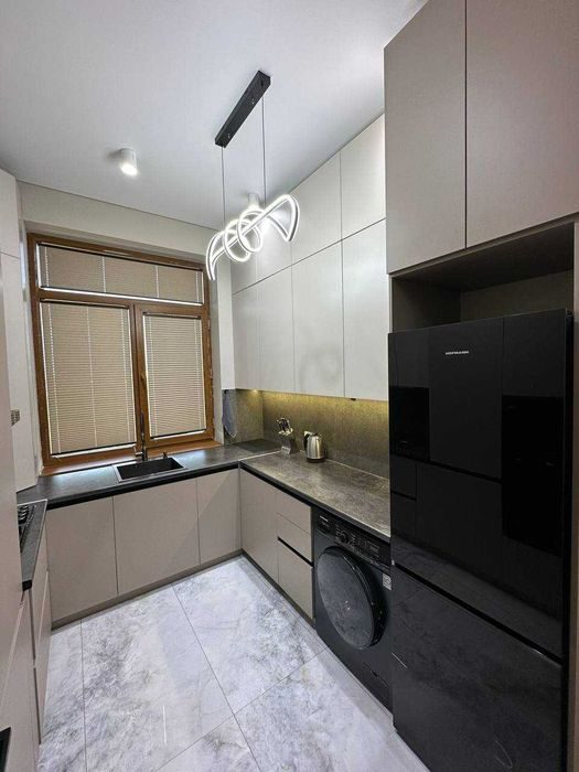 4-комнатная квартира, 94 м², Ташкент, Юнусабадский район, на продажу