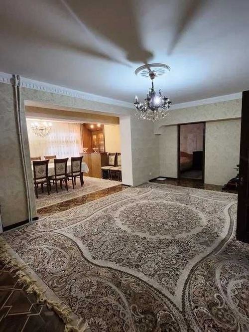4-комнатная квартира, 132 м²