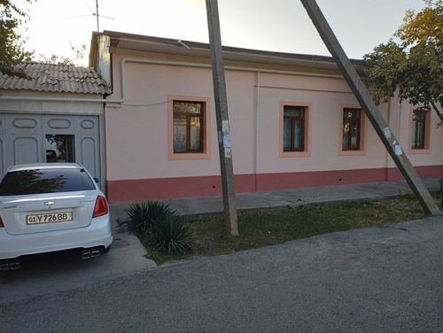 6-room house, 600 m²
