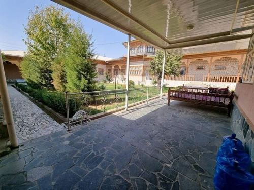 8-room house, 1450 m²