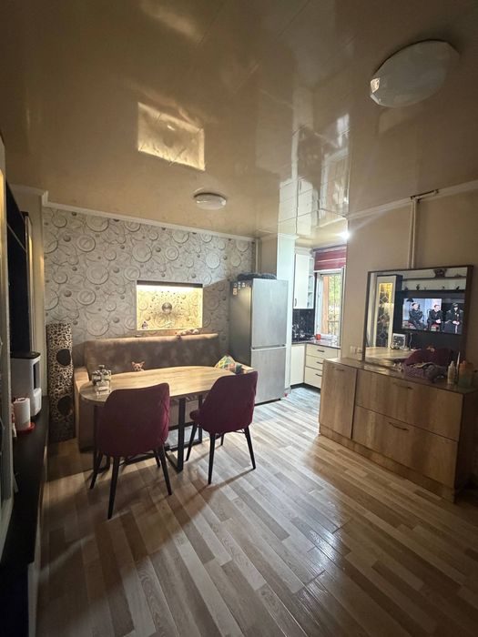 4-комнатная квартира, 52 м², Ташкент, Яккасарайский район, на продажу