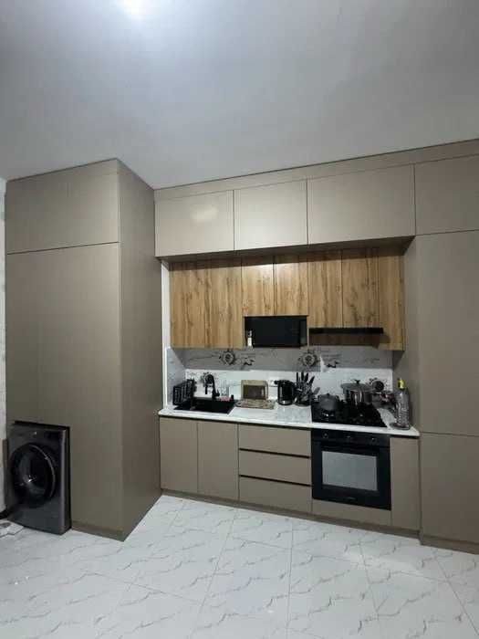 4-комнатная квартира, 130 м², Ташкент, Яккасарайский район, на продажу