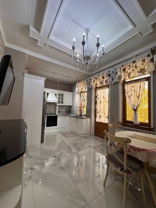 4-комнатная квартира, 125 м²