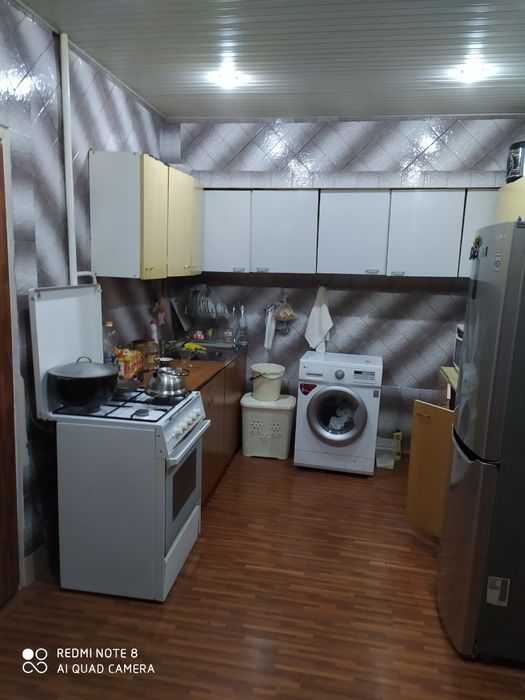 4-комнатная квартира, 80 м², Ташкент, Мирабадский район, на продажу