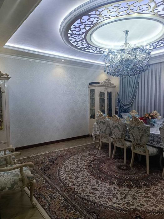 4-комнатная квартира, 124 м², Ташкент, Юнусабадский район, на продажу
