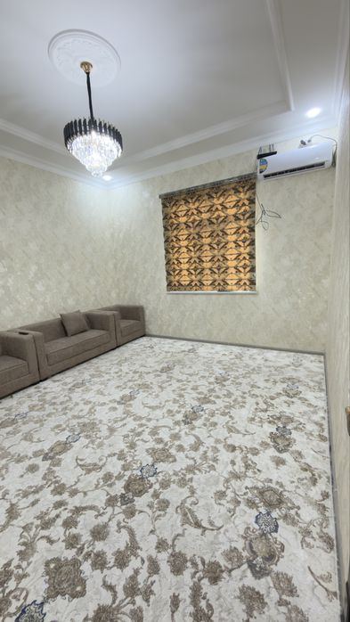7-room house, 4 m²