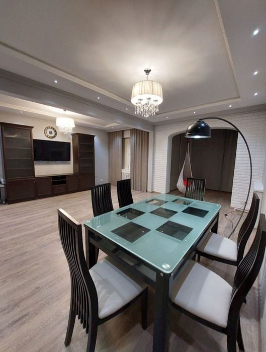4-комнатная квартира, 92 м², Ташкент, Мирзо-Улугбекский район, на продажу