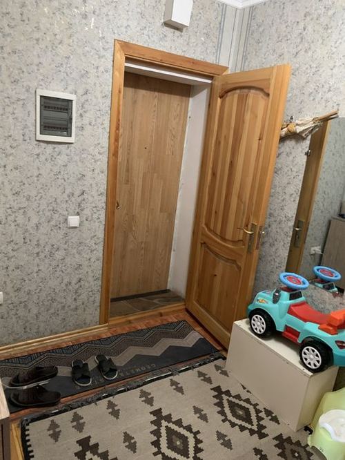 3-xonali kvartira, 70 m²