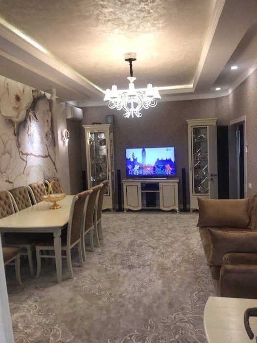 4-комнатная квартира, 120 м², Ташкент, Шайхантахурский район, на продажу