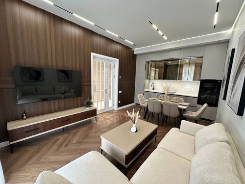 3-xonali kvartira, 73 m²