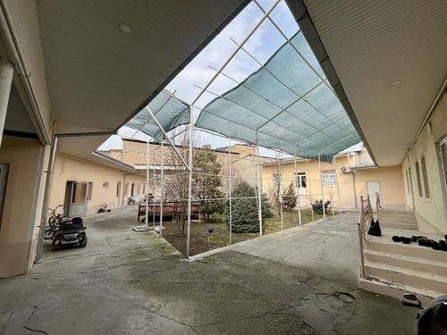 10-room house, 7.9 m²