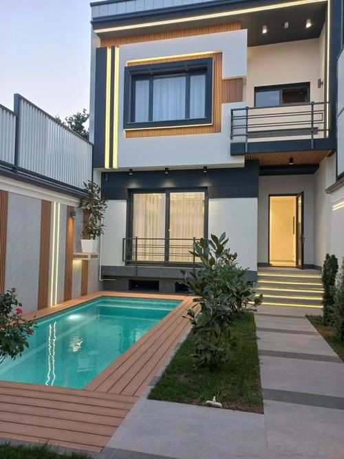 5-room house, 430 m²