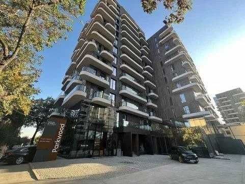 4-комнатная квартира, 150 м², Ташкент, Мирабадский район, на продажу