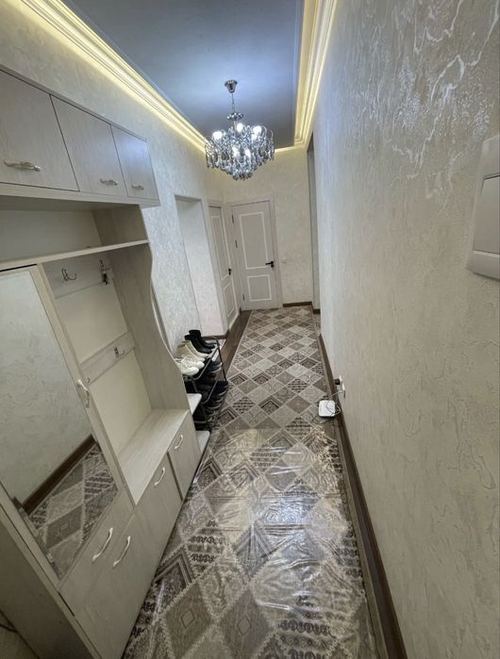 3-xonali kvartira, 70 m²