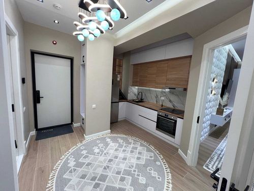 2-xonali kvartira, 72 m²