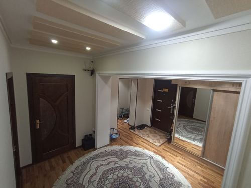 3-xonali kvartira, 80 m²