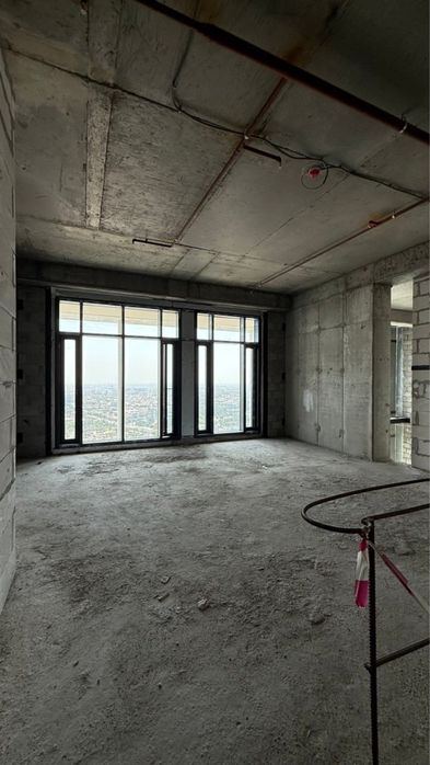 5-xonali kvartira, 192.6 m²