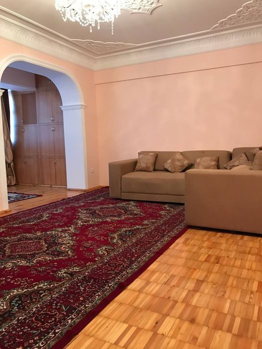 4-комнатная квартира, 117.3 м², Ташкент, Шайхантахурский район, на продажу