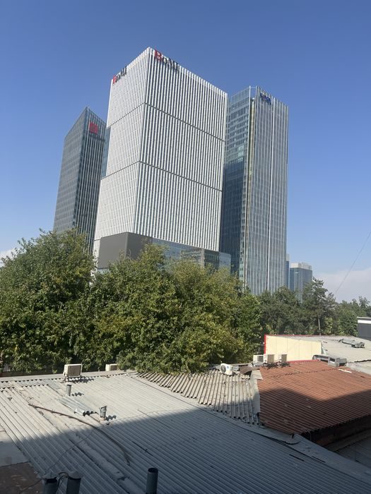 3-xonali kvartira, 94 m², Toshkent, Shayxontohur tumani, sotuvga