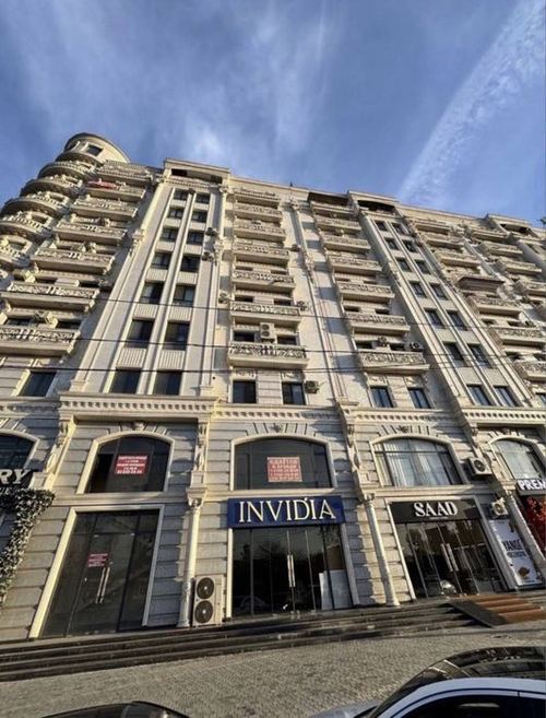 4-xonali kvartira, 150 m²