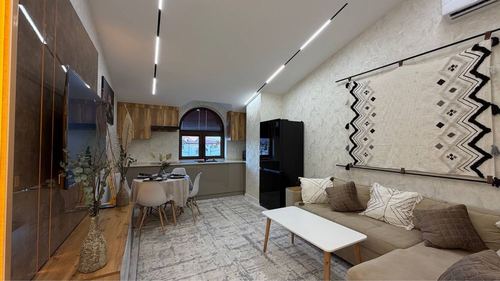 4-xonali kvartira, 105 m²