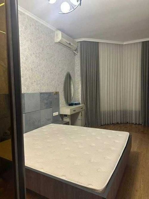 2-xonali kvartira, 83 m²
