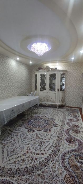 4-xonali kvartira, 72 m²
