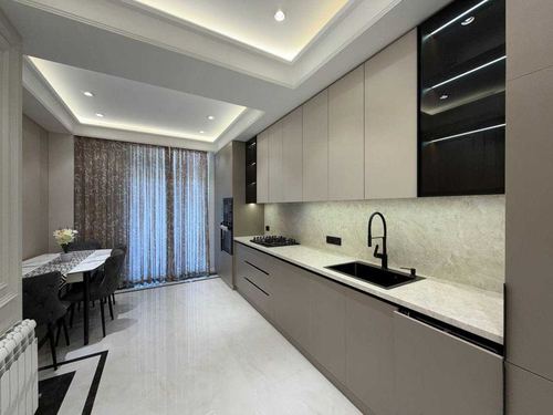 3-xonali kvartira, 97 m²