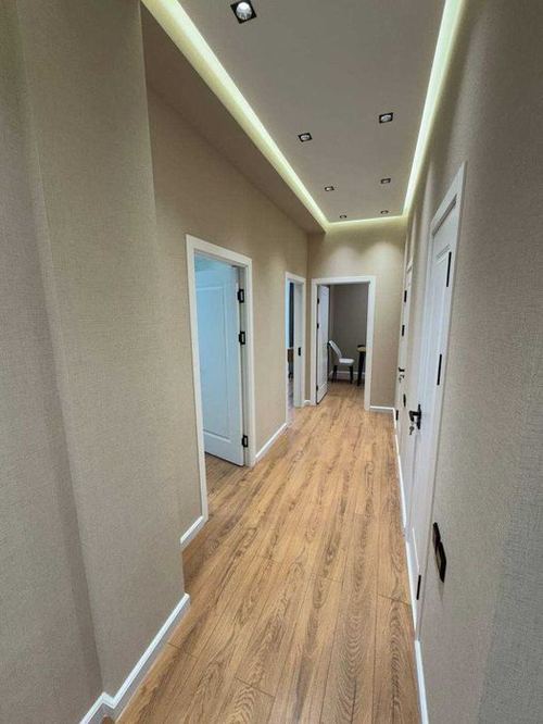 3-xonali kvartira, 83 m²