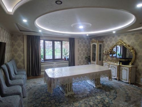 4-xonali kvartira, 120 m²