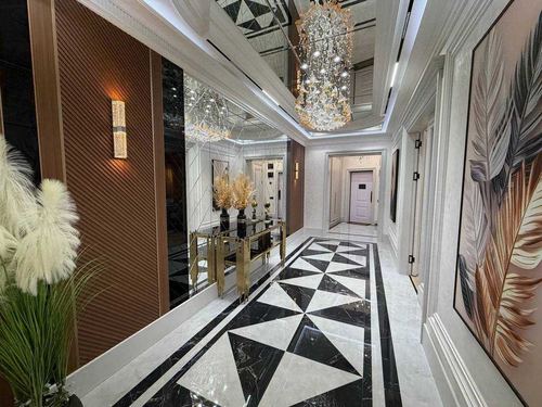 4-комнатная квартира, 140 м²