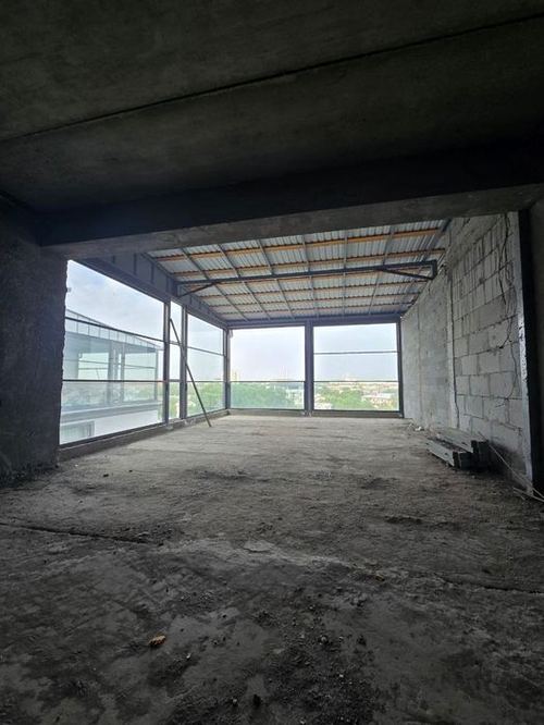 7-xonali kvartira, 350 m²