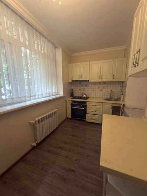 4-комнатная квартира, 90 м²