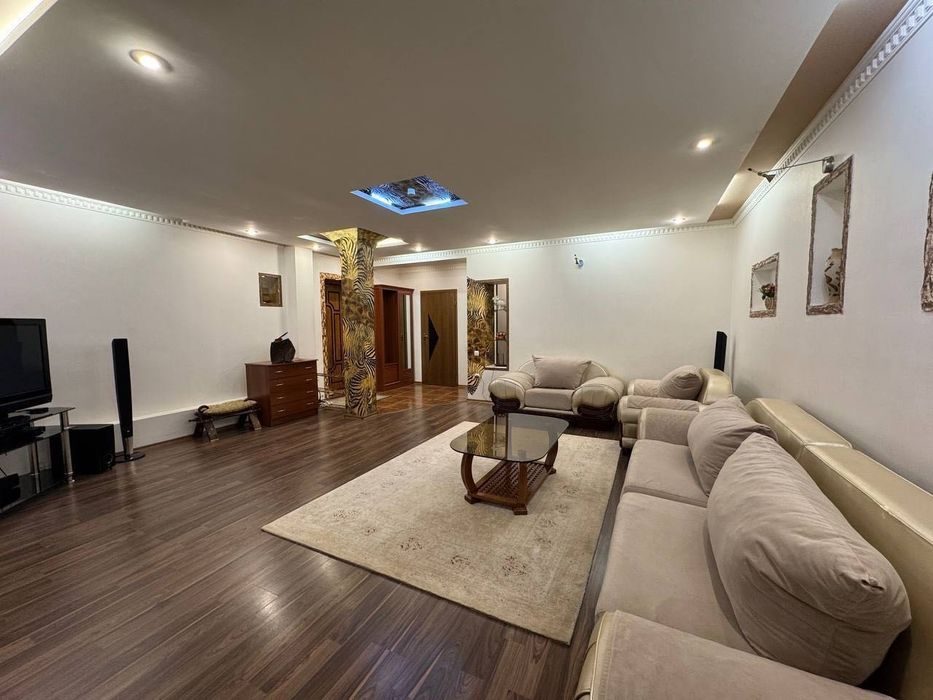 3-xonali kvartira, 80 m², Toshkent, Mirzo Ulug‘bek tumani, sotuvga