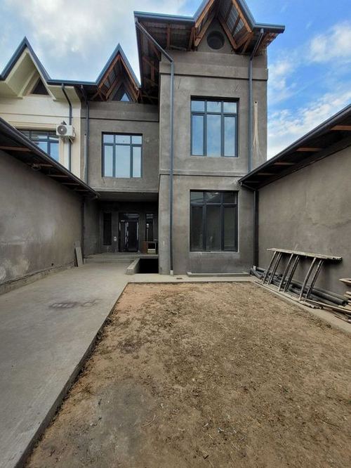 7-xonali uy, 500 m²