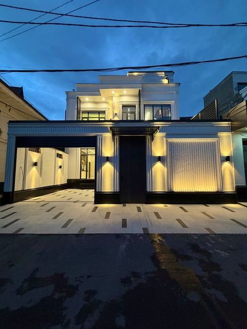 6-xonali uy, 300 m²