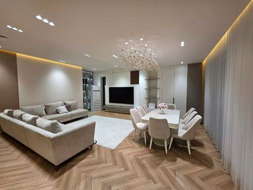 8-xonali uy, 480 m²