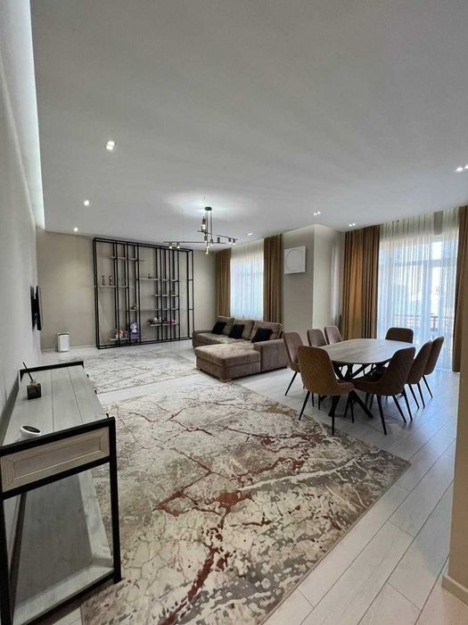 4-xonali kvartira, 185 m², Toshkent, Mirobod tumani, sotuvga
