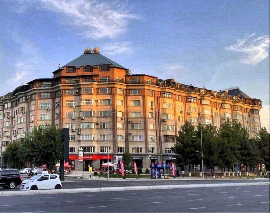 6-xonali kvartira, 400 m², Toshkent, Mirobod tumani, sotuvga