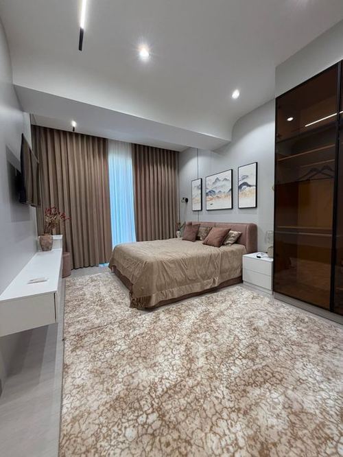3-xonali kvartira, 92 m²