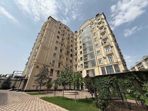 4-xonali kvartira, 121 m²