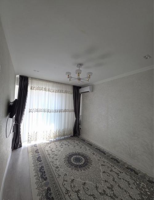 1-xonali kvartira, 30 m²