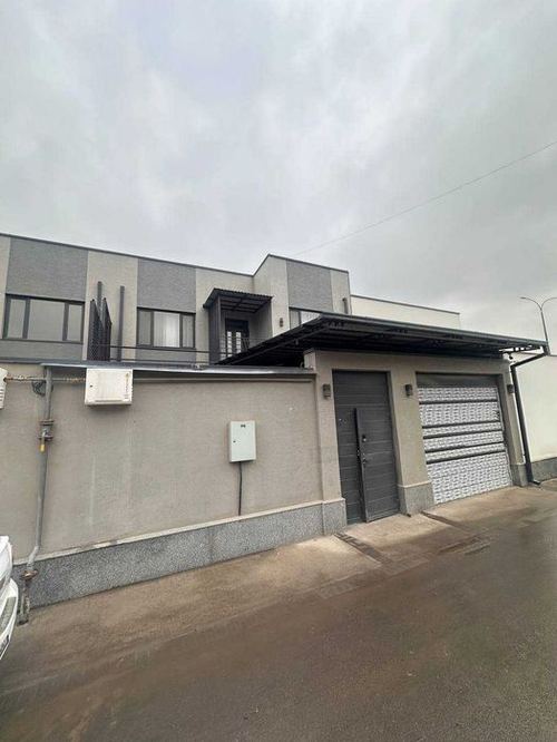 5-xonali uy, 165 m²