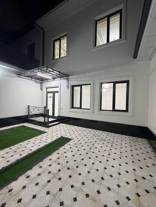 5-room house, 139 m²