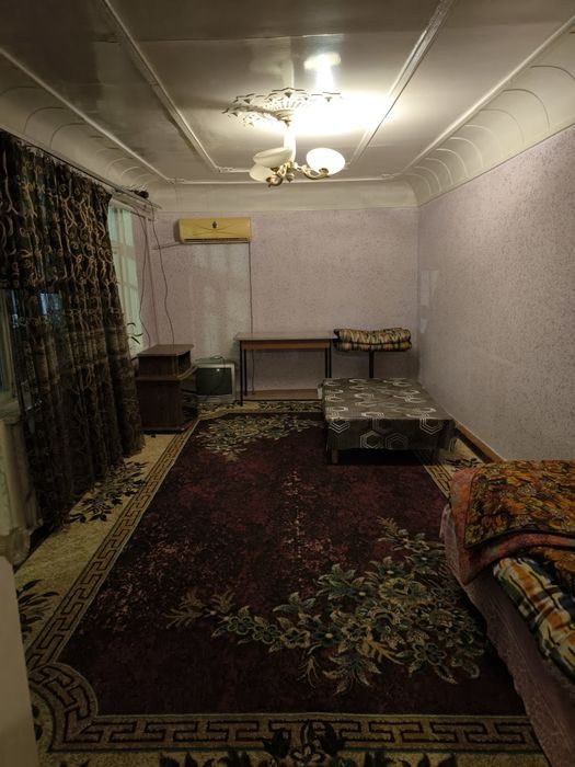 2-комнатная часть дома, 220 м², Ташкент, Бектемирский район, в аренду