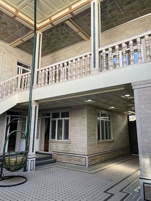 6-комнатный коттедж, 222 м²